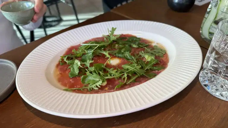 Veise carpaccio Roku Resto Tallinnas. ToiduNautleja Restoranide Nädal