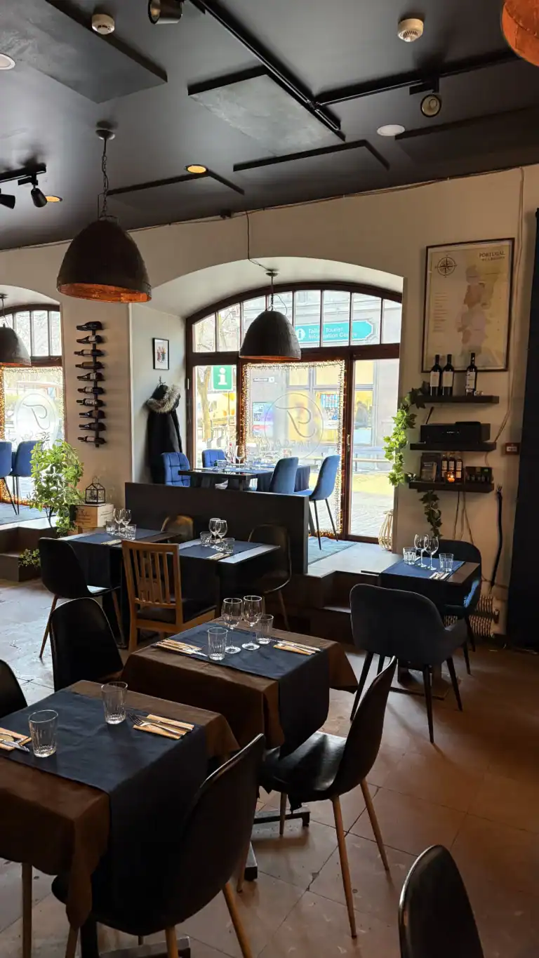 Tasca Portuguesa Tallinna vanalinnas. Portugali restoran