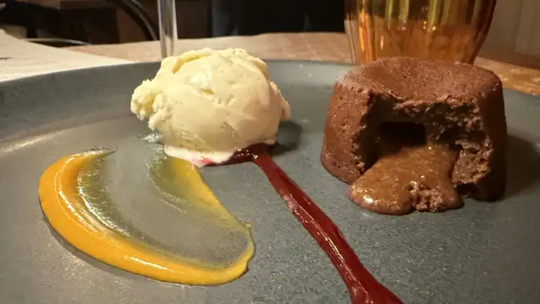 Salt restoran Jo Bussels õhtusöök