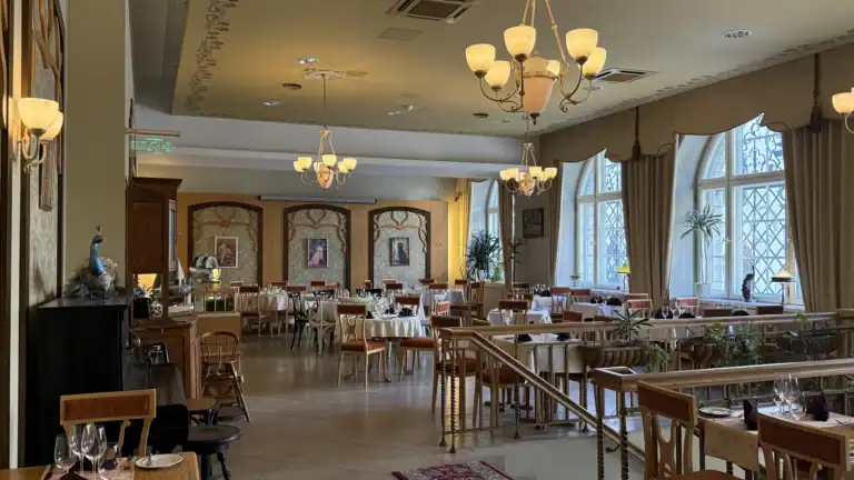 Scheeli restoran Tallinna vanalinnas