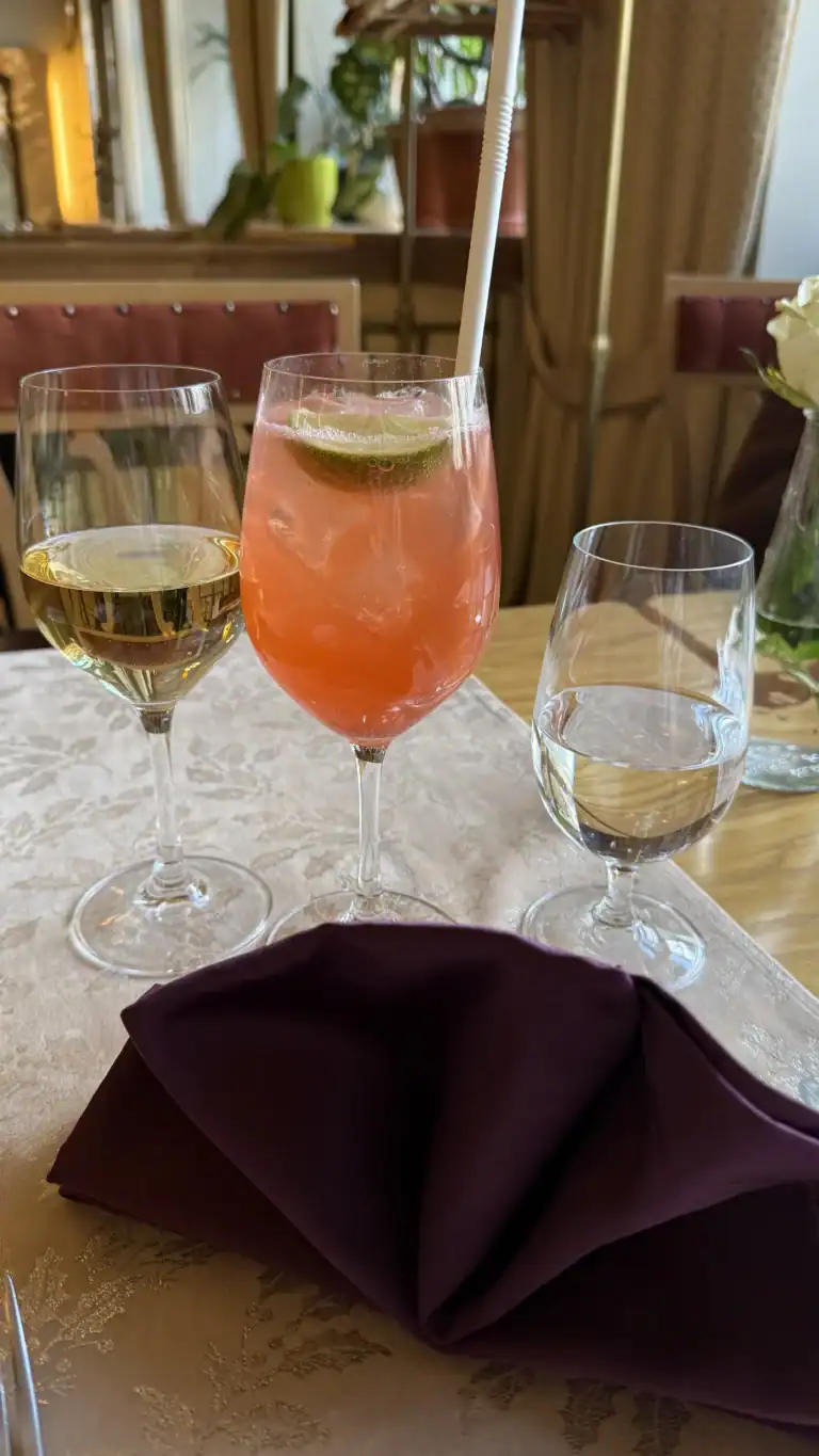 Scheeli restoran Tallinna vanalinnas