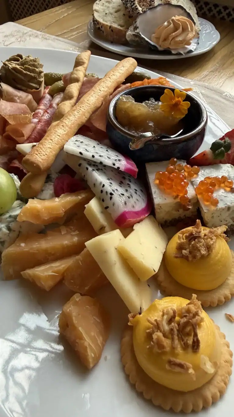 Scheeli restoran Tallinna vanalinnas