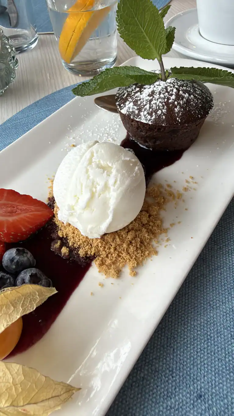 Sardiinia restaurant at Pirita chocolate fondant