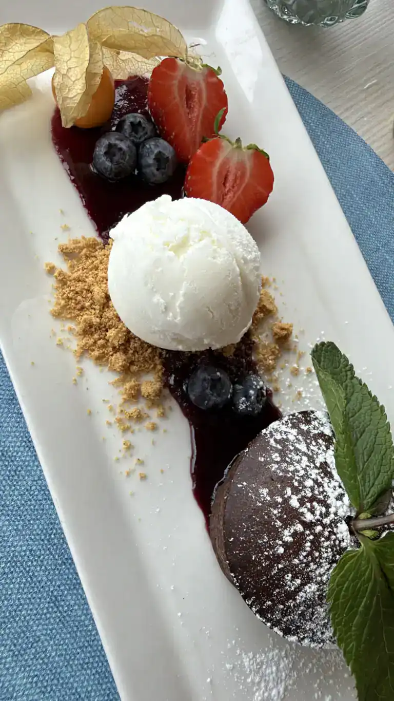 Sardiinia restaurant at Pirita chocolate fondant